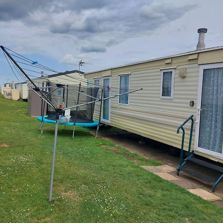 Warden Springs Caravan Park Ms16 Thornhill Road, Eastchurch,Me124Hf Sheerness Exterior foto